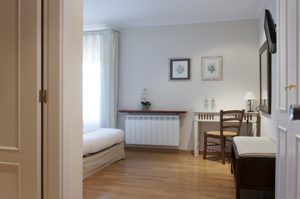 Hotel Siuranella Siurana  Quarto foto